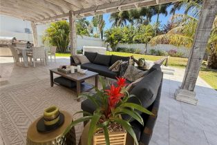 Single Family Residence, 771 94th Ave N, Naples FL 34108