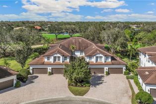 Low Rise (1-3), 4395 Dover Ct # 3, Naples FL 34105