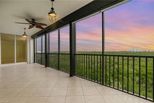 High Rise (8+), 455 Cove Tower Dr # 902, Naples FL 34110