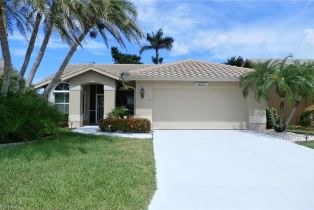 Single Family Residence, 16252 Kelly Woods Dr, Fort Myers FL 33908