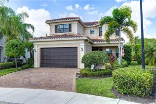 Single Family Residence, 4360 Aurora St, Naples FL 34119