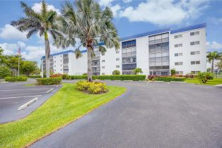 , 555 Park Shore Dr # B408, Naples FL 34103