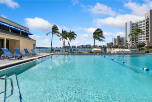 Mid Rise (4-7), 400 E Lenell # 110, Fort Myers Beach FL 3393133931