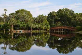 Low Rise (1-3), 6131 Pelican Bay Blvd # I4, Naples FL 34108