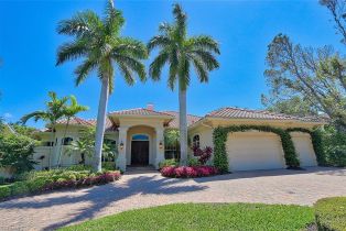 Single Family Residence, 1824 Crayton Rd, Naples FL 34102