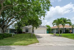 , 691 102nd Ave N, Naples FL 34108