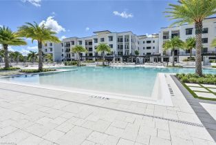 Mid Rise (4-7), 1125 Central Ave # 377, Naples FL 34102