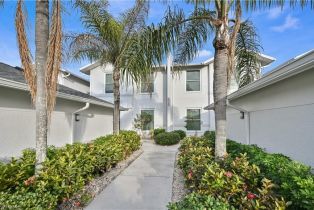 Low Rise (1-3), 1320 Charleston Square Dr # 204, Naples FL 34110