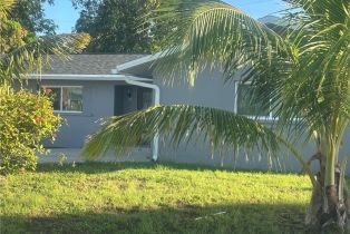 Single Family Residence, 703 Monterey Ave, Cape Coral FL 33904