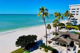 High Rise (8+), 3443 Gulf Shore Blvd N # 515, Naples FL 34103