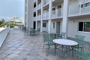 High Rise (8+), 26000 Hickory Blvd # 204, Bonita Springs FL 34134