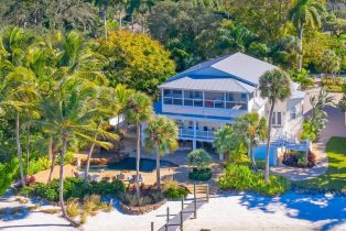 Single Family Residence, 100 Fairview Ave, Fort Myers FL 33905