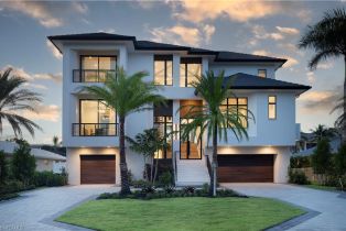 , Vanderbilt Beach, FL 