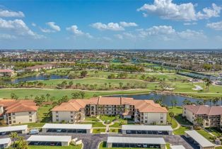 Low Rise (1-3), 12601 Kelly Sands Way # 402, Fort Myers FL 3390833908