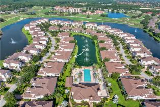 , 579 Avellino Isles Cir # 202, Naples FL 34119