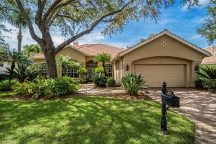 Single Family Residence, 1094 Camelot Camelot Park, FL 34119