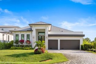 , 1045 Morningside Dr, Naples FL 34103