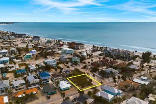 Single Family Residence, 136 Madison Fort Myers Beach, FL 33931 