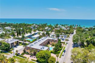 , 1222 Gordon Dr Unit 3, Naples FL 34102