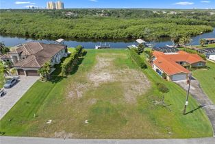 Land, 4947 Riverside Dr, Estero FL 33928