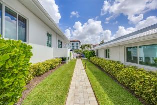 , 1395 Curlew Ave # 3, Naples FL 34102