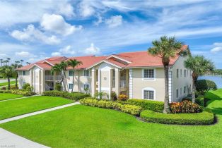 , 7784 Emerald Cir # 203, Naples FL 34109