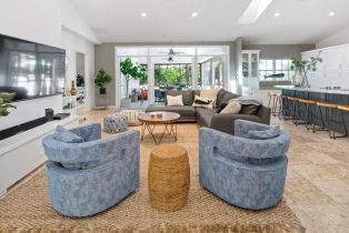 Single Family Residence, 339 4th Ave N, Naples FL 34102