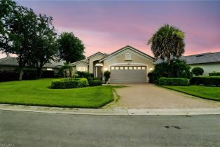 Single Family Residence, 1842 Winding Oaks Thornbrooke, FL 34109
