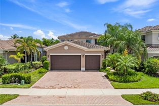 Single Family Residence, 13750 Callisto Marbella Isles, FL 34109