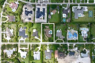 Single Family Residence, 117 North Pelican Bay, FL 34108 