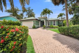 Single Family Residence, 27307 Tennessee Heitmans, FL 34135