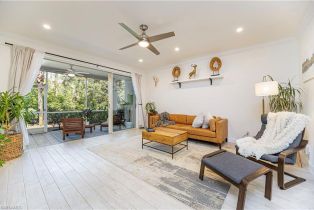 Low Rise (1-3), 3735 Fieldstone Blvd # 9, Naples FL 34109