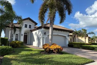 Single Family Residence, 6557 Caldecott Dr, Naples FL 34113