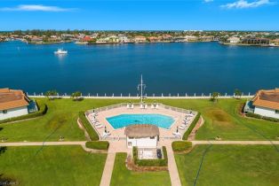 , 730 W Elkcam Cir # 302, Marco Island FL 34145