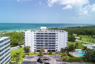 , 5 Bluebill Ave # 105, Naples FL 34108