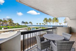 High Rise (8+), 4001 Gulf Shore Blvd N # 105, Naples FL 34103