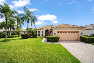 Single Family Residence, 8382 Danbury Blvd, Naples FL 34120