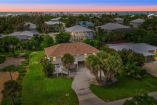 Single Family Residence, 474 Lake Murex Cir, Sanibel FL 33957