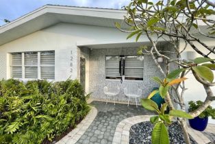 , Park Shore, FL 