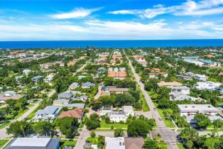 Low Rise (1-3), 780 10th Ave S # 2, Naples FL 34102