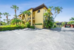 , 1400 Blue Point Ave # 207, Naples FL 34102
