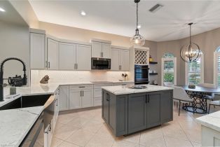 Single Family Residence, 12471 Villagio Villagio, FL 33912 