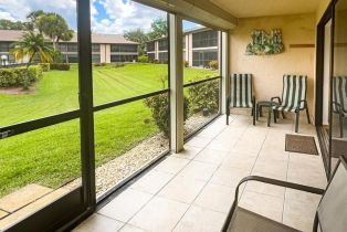 , 244 Pebble Beach Cir # B102, Naples FL 34113