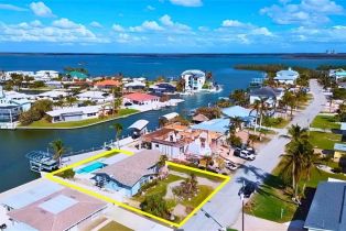 Single Family Residence, 35 Fairview Blvd, Fort Myers Beach FL 3393133931 