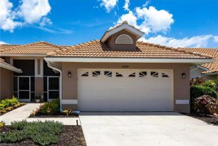 Villa Attached, 8529 Mustang Mustang Villas, FL 34113