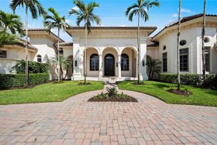 Single Family Residence, 6511 Highcroft Dr, Naples FL 3411934119 
