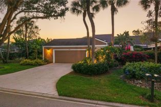 Villa Attached, 397 Edgemere Pond Apple Preserve, FL 34105