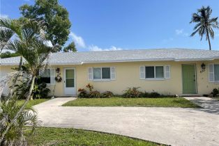 Duplex, 632 108th Ave N, Naples FL 34108