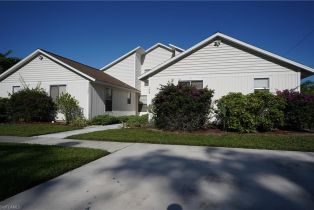 , 165 Crown Dr # B, Naples FL 34110