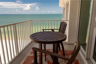 , 3443 Gulf Shore Blvd N # 802, Naples FL 34103